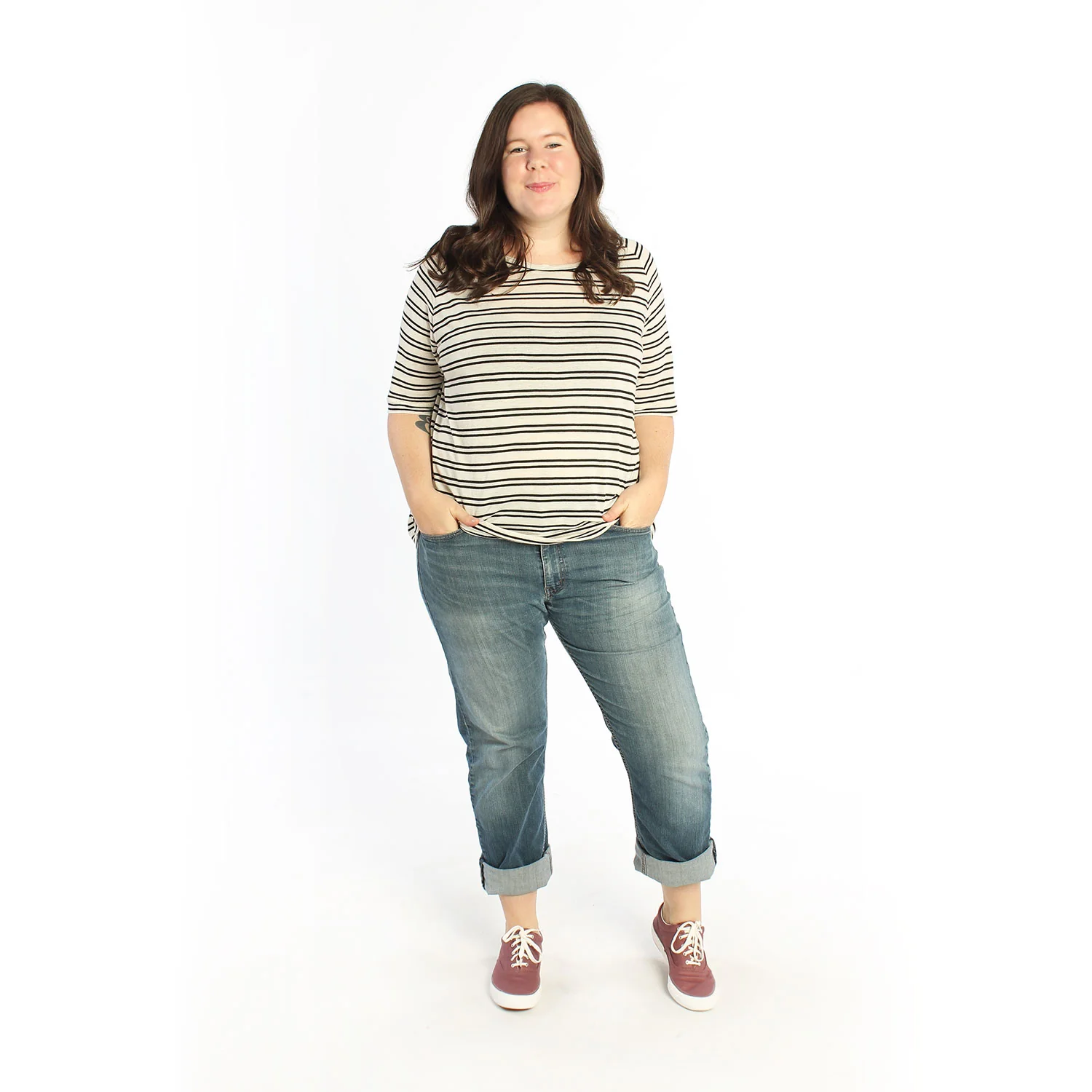 Elliot Sweater and Tee - Image 12