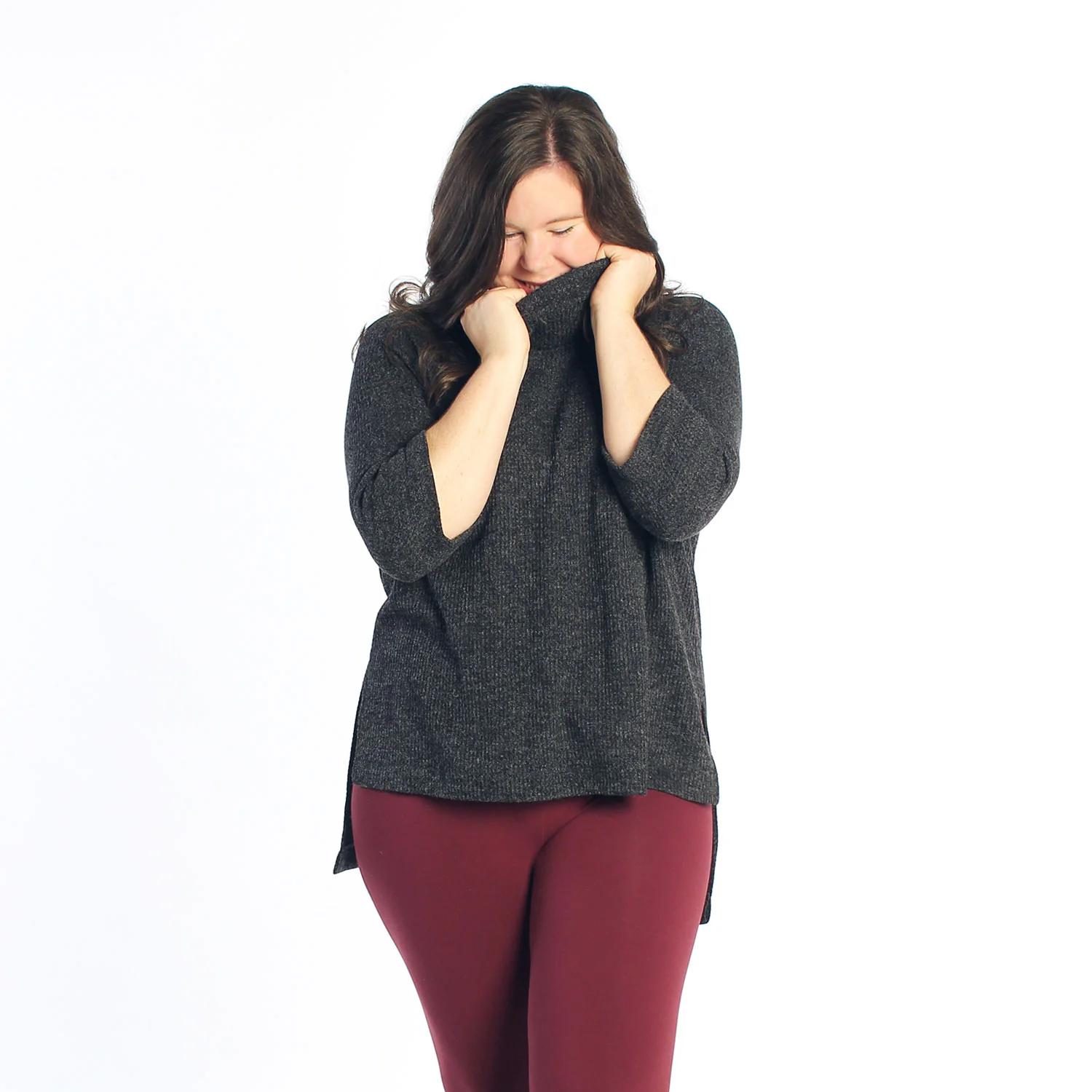 Elliot Sweater and Tee - Image 14