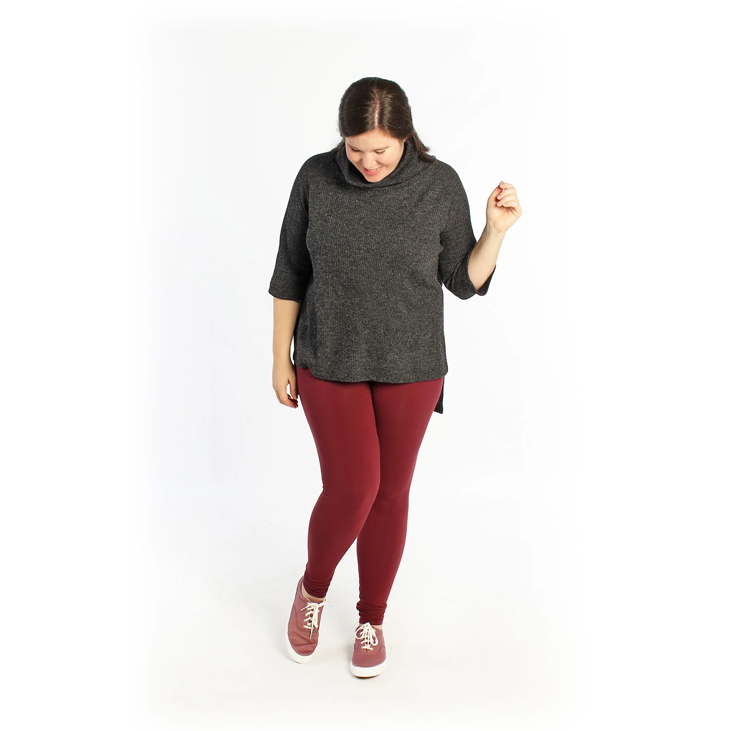 Elliot Sweater and Tee - Image 17